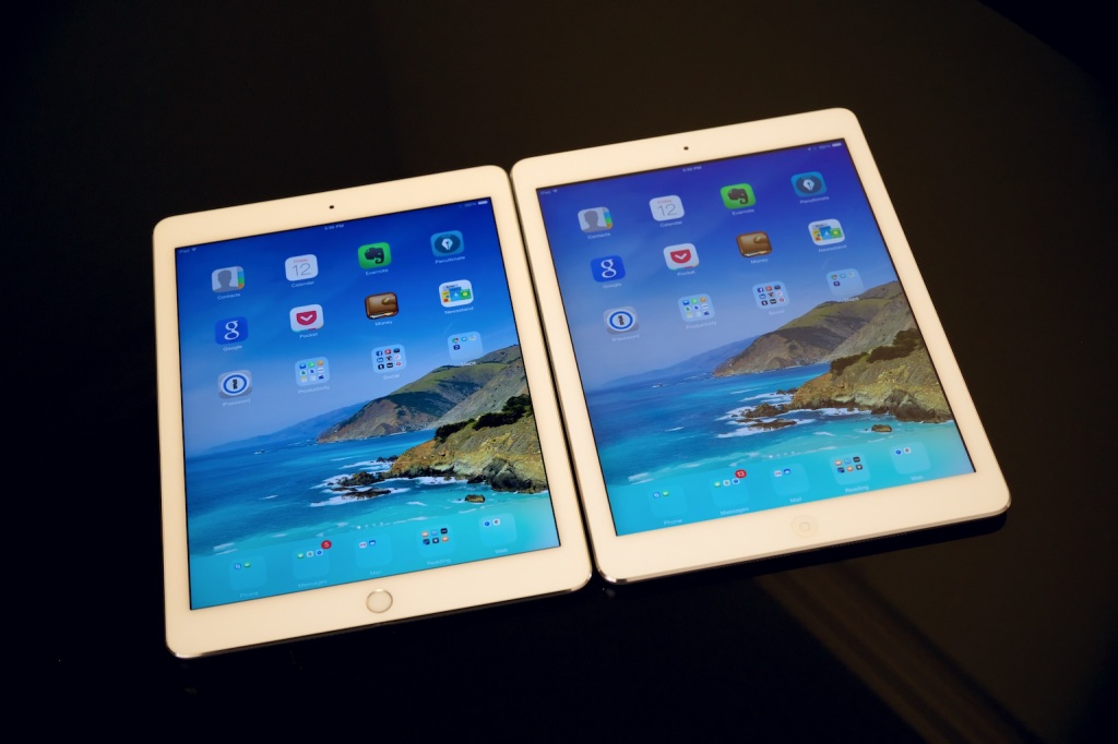 iPad Air 2 vs iPad Air: front