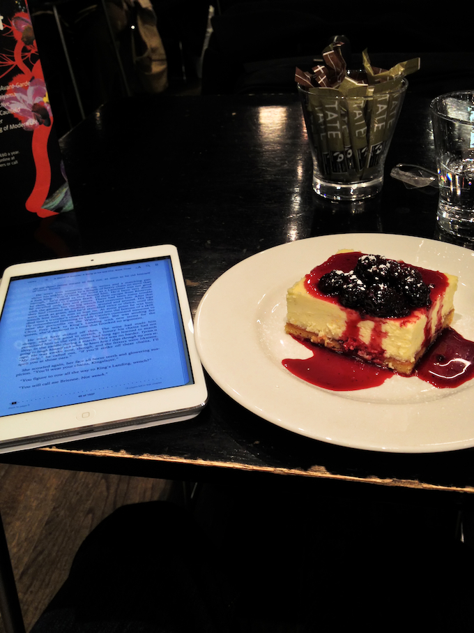 iPad Mini - Reading at the cafe
