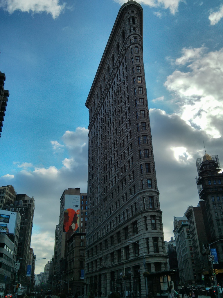 Google Nexus 4 Review - Camera sample: The Flatiron Building