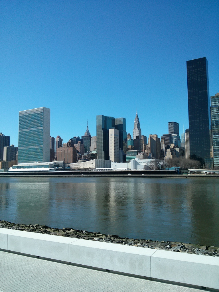 Google Nexus 4 Review - Camera sample: Manhattan